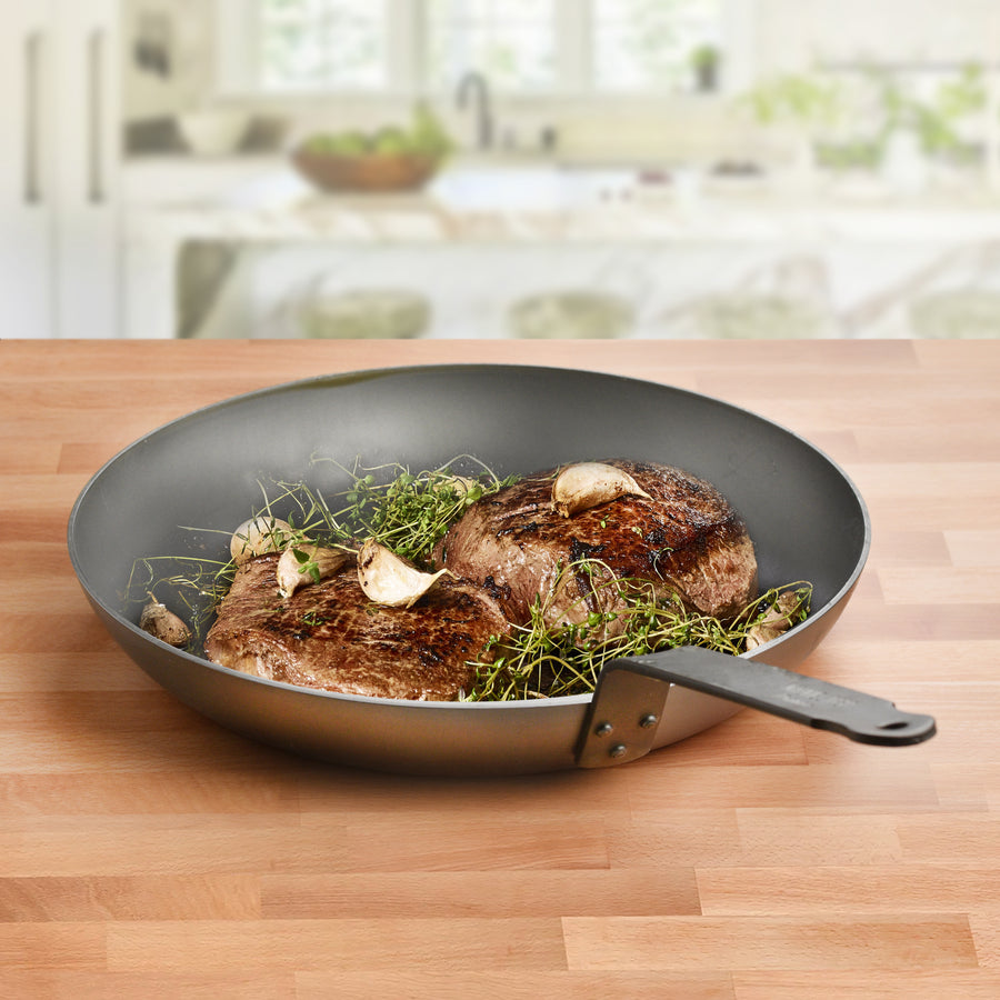 de Buyer MINERAL B Carbon Steel Fry Pan - 12.5” - Ideal for Searing,  Sauteing & Reheating - Naturally Nonstick - Made in France
