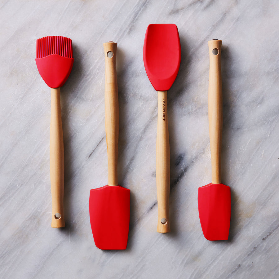 Le Creuset Silicone Handle Grips - Cherry Red, Furniture & Home Living,  Kitchenware & Tableware, Cookware & Accessories on Carousell